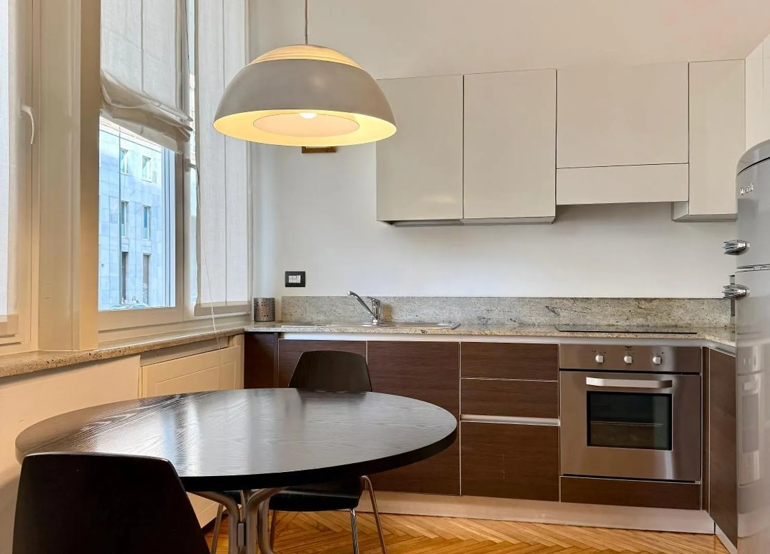 Lr Deluxe Apartments - Savoia 3 - Repubblica Μιλάνο Ιταλία
